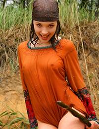 Milena Angel in Isabella waterbender